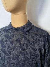 Load image into Gallery viewer, 1980s EA camp collar jumper blue / silver
