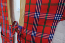 Load image into Gallery viewer, Maasai Hanten with goat leather collar