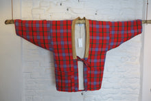 Load image into Gallery viewer, Maasai Hanten with goat leather collar