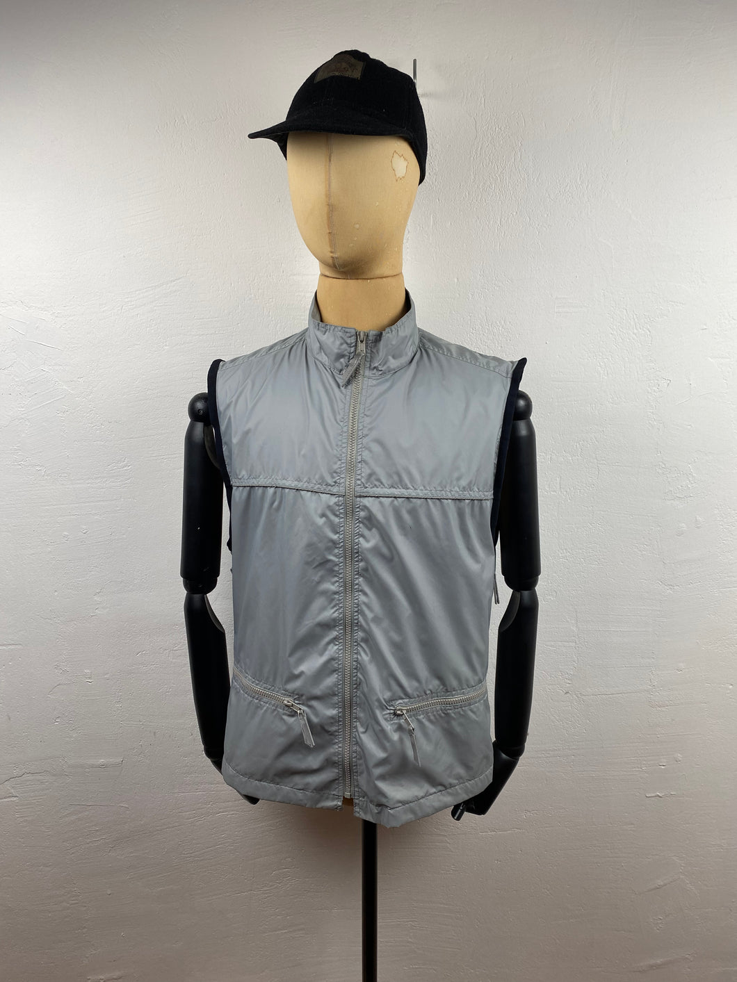 1990s Aj pro garment vest