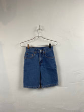 Load image into Gallery viewer, 1990s Levis 550 shorts relaxed
