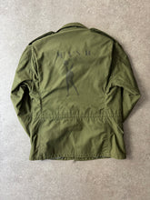 Load image into Gallery viewer, 1970s U.S Army m65 field jacket M.A.S.H print
