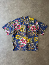Load image into Gallery viewer, 1990s NAF NAF Hawaii shirt
