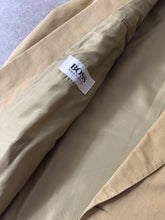 Load image into Gallery viewer, 1980s Hugo Boss suit Beige
