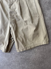 Load image into Gallery viewer, 1950s Italian army shorts khaki Large
