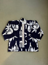 Load image into Gallery viewer, 1950s fabric Kimono Hanten with indigo print
