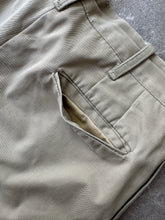 Load image into Gallery viewer, 1950s Italian army shorts khaki Large
