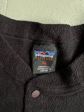 Load image into Gallery viewer, 1990s Patagonia Capilene Henley black Made in USA
