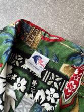 Load image into Gallery viewer, 1990s Hawaii shirt made in Hawaii green
