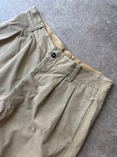 Load image into Gallery viewer, 1950s Italian army shorts khaki Large
