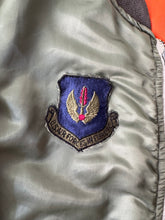 Load image into Gallery viewer, 1970s Ma-1 Flight jacket
