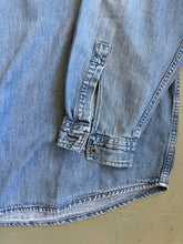 Load image into Gallery viewer, 1989 aj denim shirt gold label
