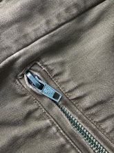 Load image into Gallery viewer, 1970s military jacket short green
