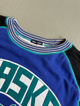 Load image into Gallery viewer, 1980s Emporio Armani Alaska sweater
