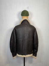 Load image into Gallery viewer, 00s B3 pilot jacket dark brown
