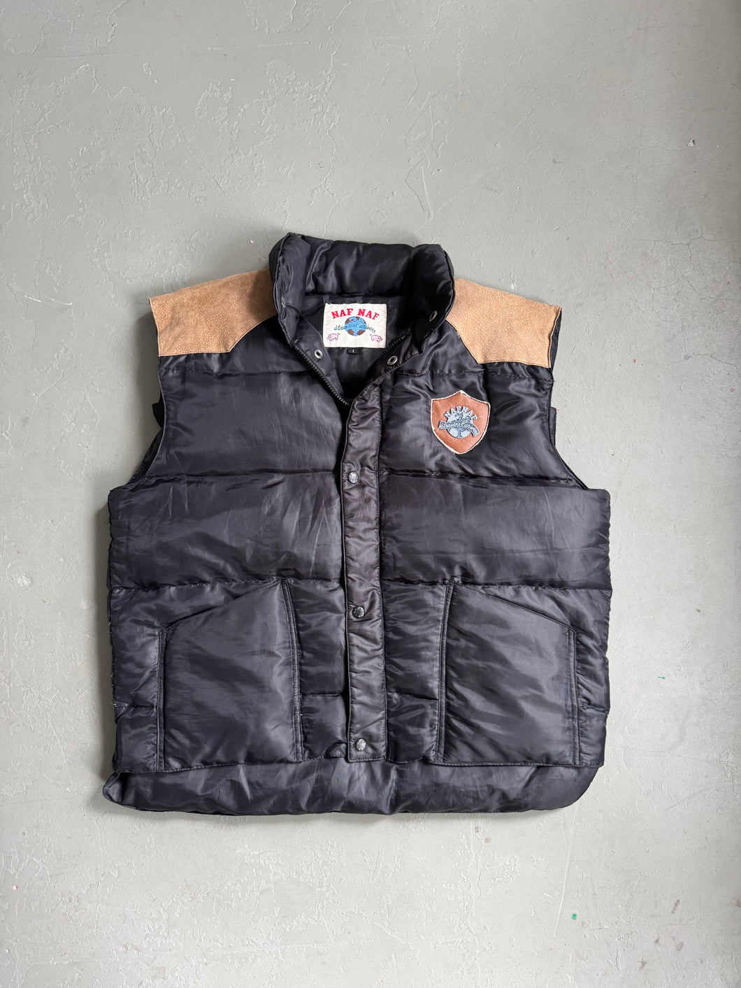 1990s NAF NAF puffer vest black
