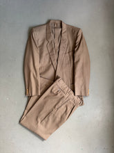 Load image into Gallery viewer, 1980s Giorgio Armani main line pale green
