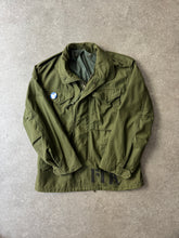 Load image into Gallery viewer, 1970s U.S Army m65 field jacket M.A.S.H print
