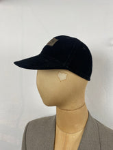 Load image into Gallery viewer, 1989 / 90 Aj gold label cap Black
