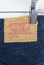 Load image into Gallery viewer, 1990s Levis 501 made in USA
