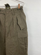 Load image into Gallery viewer, 1961 BW Filzlaus combat pants
