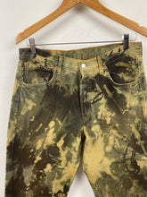 Load image into Gallery viewer, 1990s Levis 501 bleached
