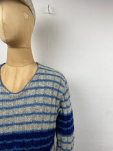 Load image into Gallery viewer, 1990s Aj striped jumper blue
