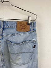 Load image into Gallery viewer, 1980s Chipie Jeans Button fly
