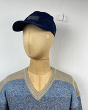 Load image into Gallery viewer, 1994 Aj blue gradient V neck jumper
