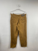 Load image into Gallery viewer, 1990s Aj corduroy pants brown
